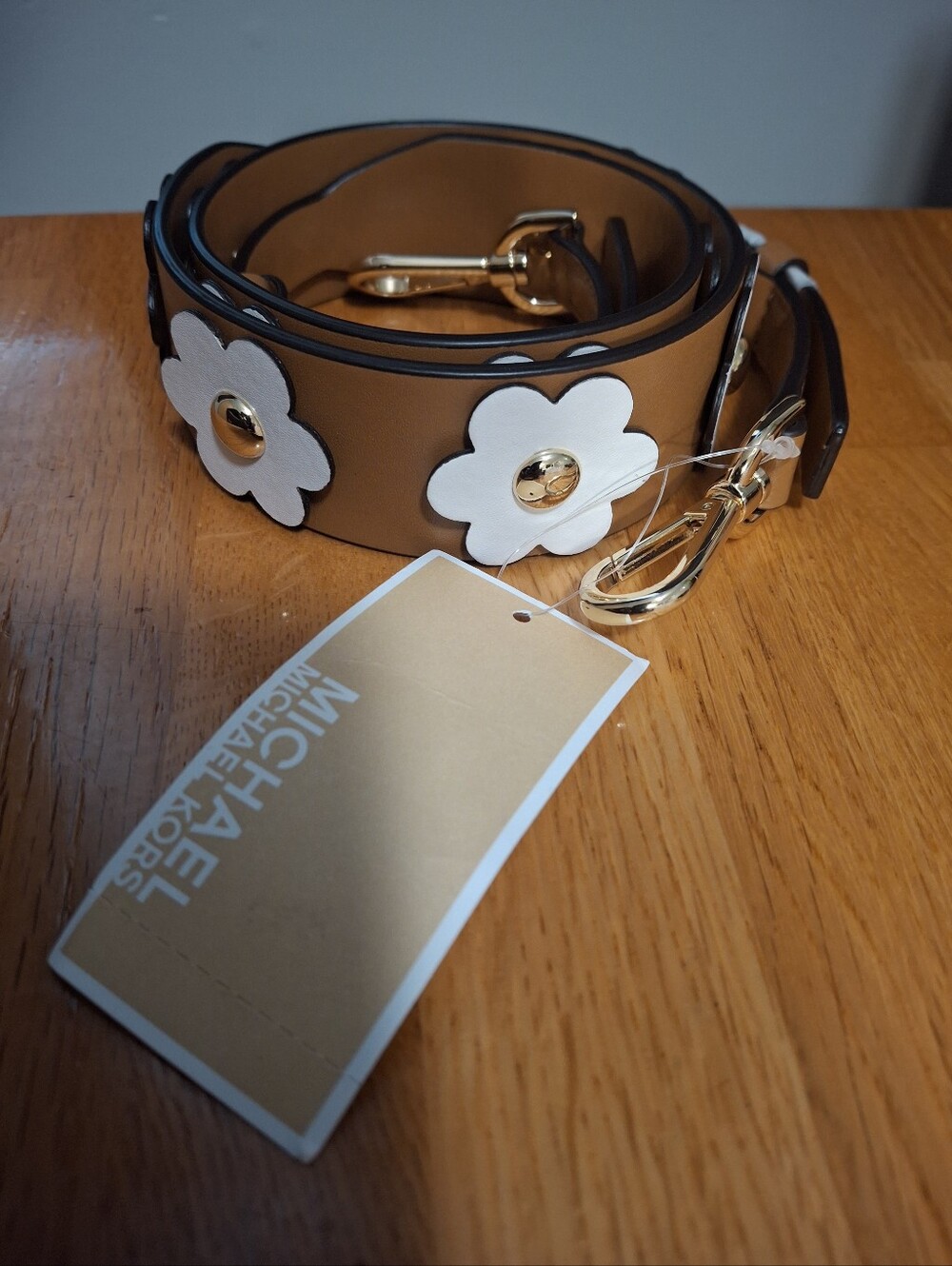 Michael Kors Floral Applique Leather Shoulder Strap NWT - Picture 4 of 9
